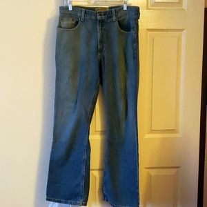 Men's loose fit denim jeans. Size 33x32